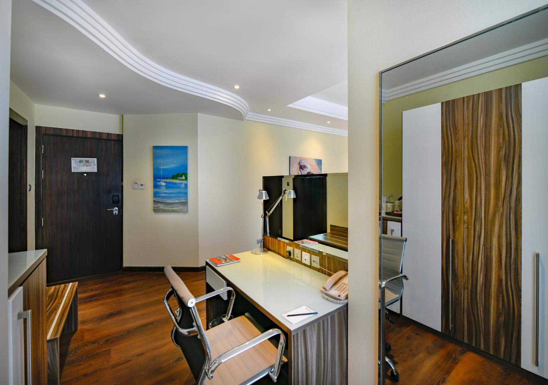 Swiss-Belhotel Seef Bahrain Manama Exteriör bild