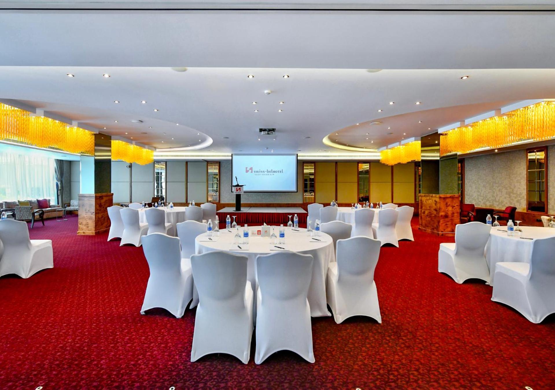 Swiss-Belhotel Seef Bahrain Manama Exteriör bild